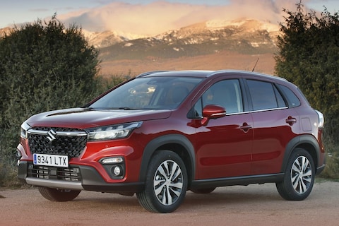 Suzuki S-Cross 1.5 Hybrid Style