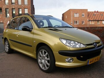 Peugeot 206 SW GTI 2.0-16V (2003)