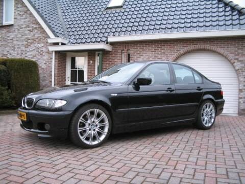BMW 330i Executive (2003)