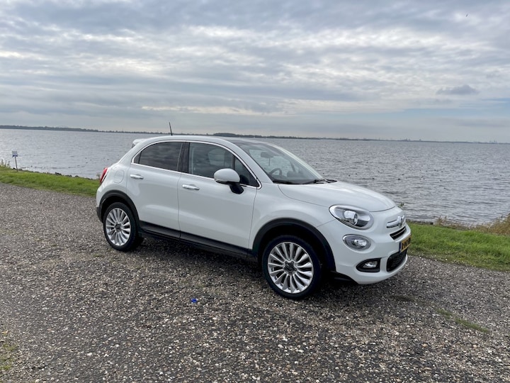 Fiat 500X 1.4 Turbo MultiAir 16v 140 Holiday Edition (2016)
