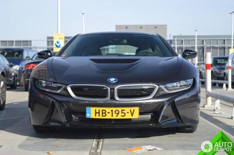 BMW i8 First Edition (2015)