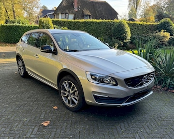 Volvo V60 Cross Country T5 Nordic+ (2017)
