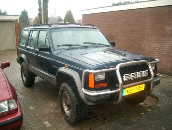 Jeep Cherokee 2.1 TD LTD (1989)