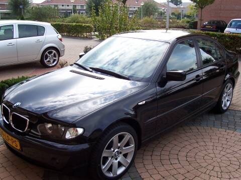 BMW 316i (2003)