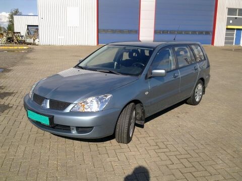 Mitsubishi Lancer Wagon 1.6 Invite