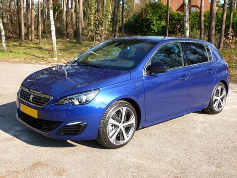 Peugeot 308 GT 1.6 e-THP 205