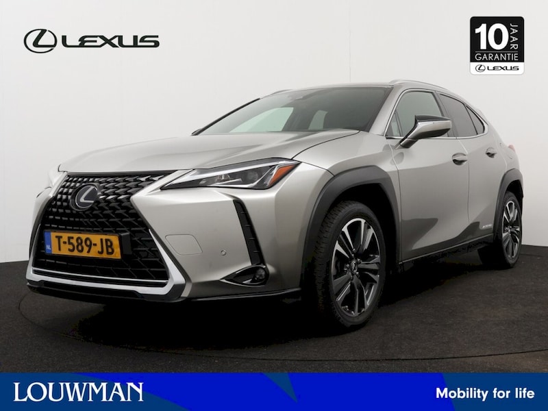 Lexus UX 250h Comfort Line (2020)