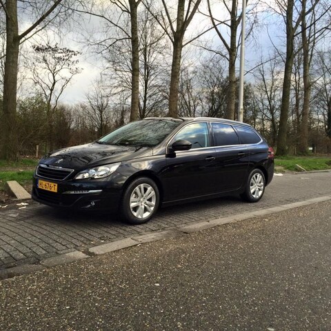 Peugeot 308 SW Blue Lease Executive 1.6 BlueHDi 120