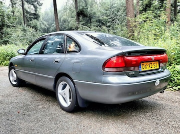 Mazda 626 1.8i GLX (1992)