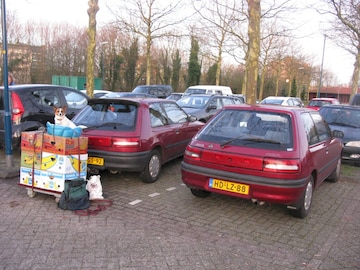Mazda 323 (1995)