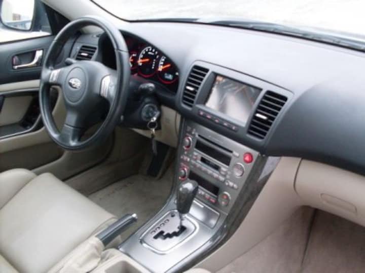 Subaru Legacy 3.0R Executive Pack (2004)