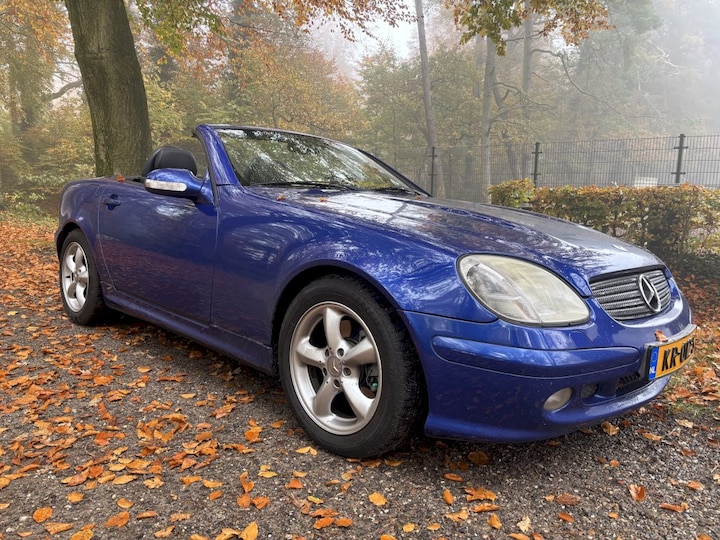 Mercedes-Benz SLK 320 (2001)