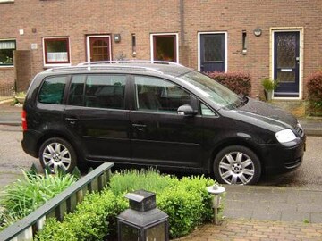 Volkswagen Touran 1.6 16V FSI Trendline (2004)