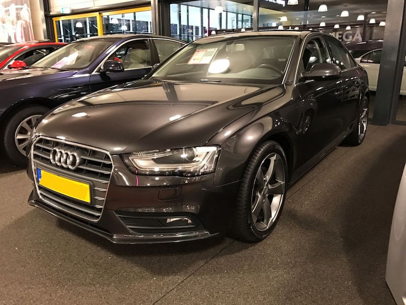 Audi A4 1.8 TFSI 170pk Business Edition (2013)