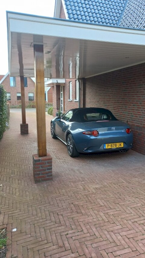 Mazda MX-5 SkyActiv-G 184 Luxury
