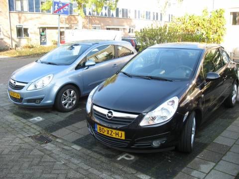 Opel Corsa 1.4-16V Cosmo (2007)