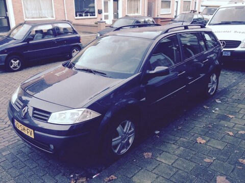 Renault Mégane Grand Tour 1.6 16V Tech Road