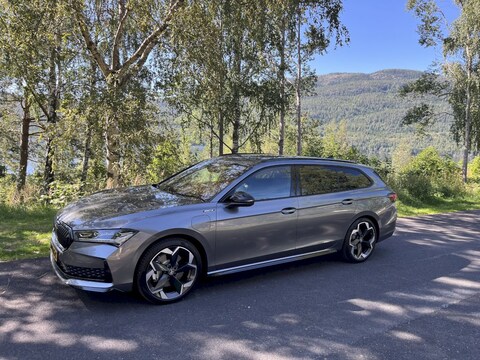 Skoda Superb Combi 1.5 TSI iV PHEV Sportline Edition