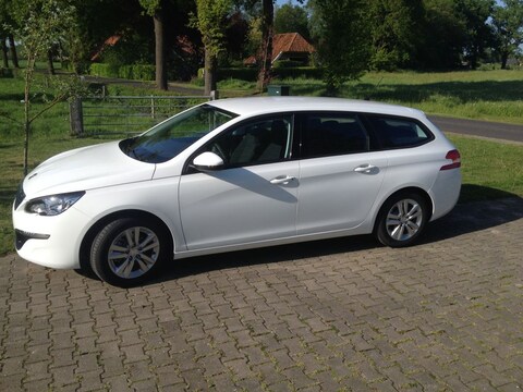 Peugeot 308 SW Blue Lease 1.2 PureTech 110