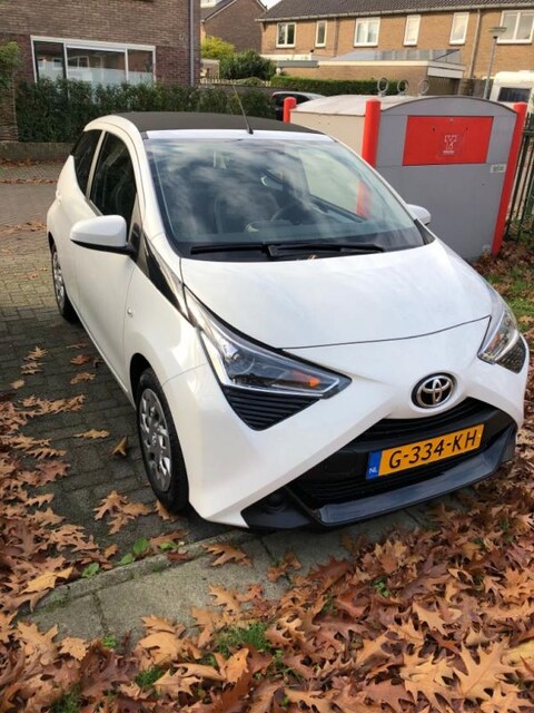 Toyota Aygo 1.0 VVT-i x-play