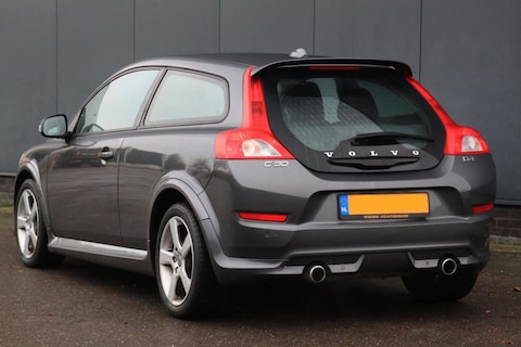 Volvo C30 D4 R-Design (2011)