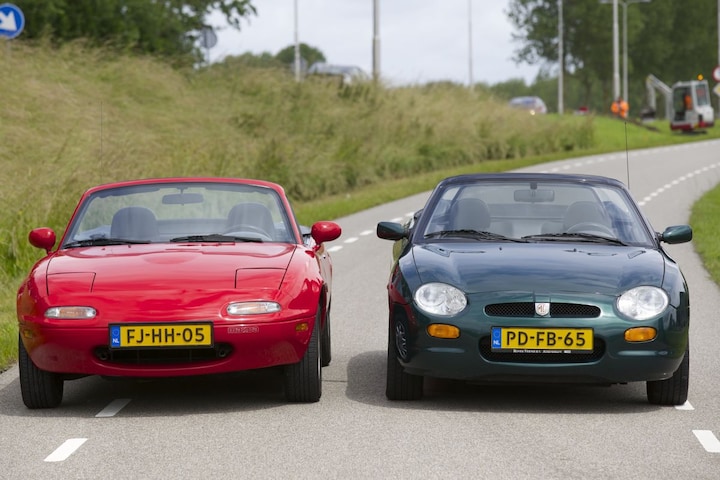 Mazda MX-5 vs. MG F