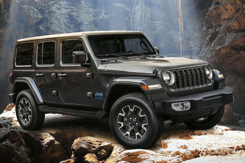 Refreshed Jeep Wrangler has a Dutch price