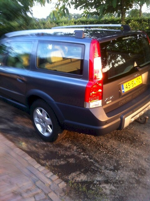 Volvo XC70 2.4 D5 AWD Summum