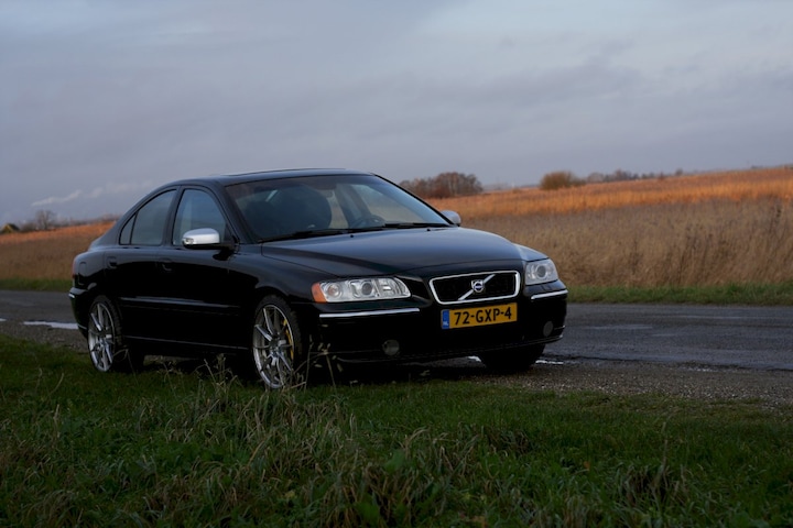 Volvo S60 2.5T Summum (2008)