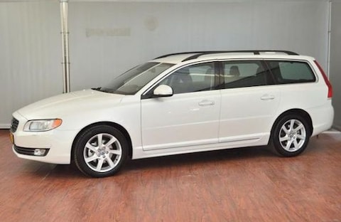 Volvo V70 D4 Nordic+ (2014)