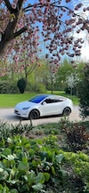 Tesla Model Y Long Range AWD (2023)