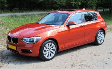 BMW 118d Business + (2012)