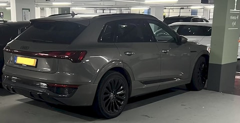 Audi Q8 e-tron