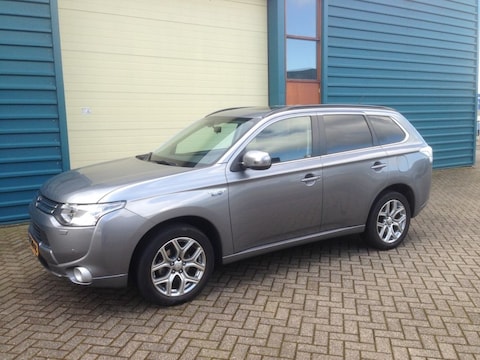 Mitsubishi Outlander PHEV Instyle