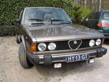 Alfa Romeo 6 (1982)