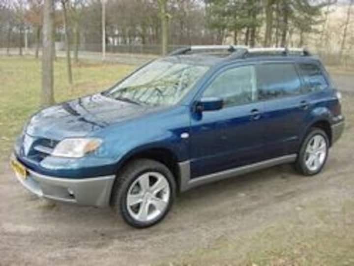Mitsubishi Outlander 2.0 4WD Sport Intro Edition (2004)