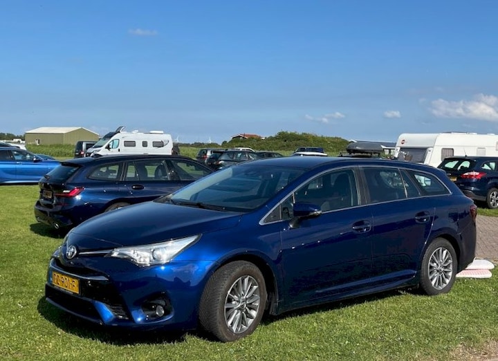Toyota Avensis Touring Sports 1.8 VVT-i Aspiration (2017)