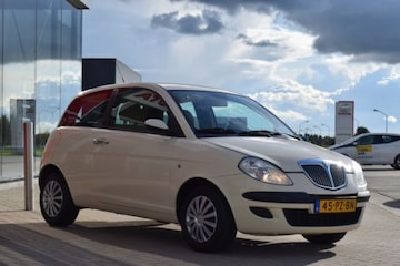 Lancia Ypsilon 1.4 16v Argento (2005)