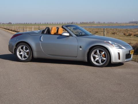 Nissan 350Z Roadster (2006)
