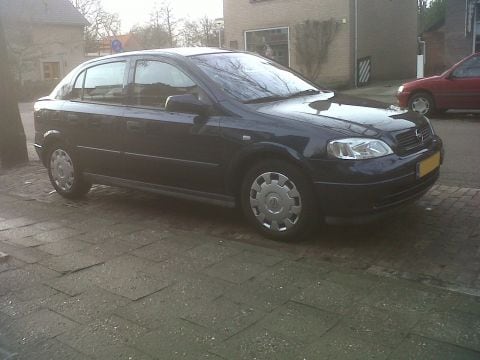 Opel Astra 1.6i-16V Edition (2001)