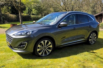 Ford Kuga 2.5 PHEV Vignale (2021)