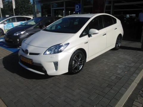 Toyota Prius 1.8 Plug-in Hybrid Executive Business (2012)