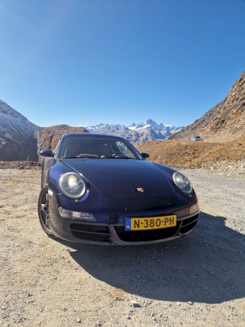 Porsche 911 Carrera Coupé (2004)