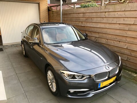 BMW 320i Corporate Lease Edition (2018)