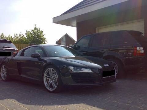 Audi R8 4.2 FSI quattro (2007)