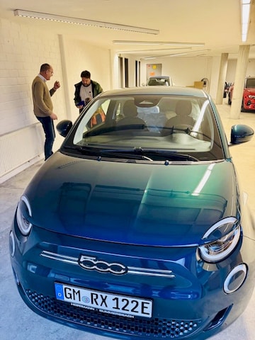 Fiat 500e 42kWh La Prima (2022)