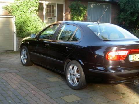 Seat Toledo 2.3 V5 Sport (2003)