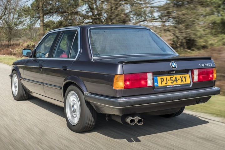 BMW 325i - 3-serie E30