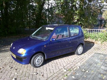Fiat Seicento 1100 i.e. Young (1999)