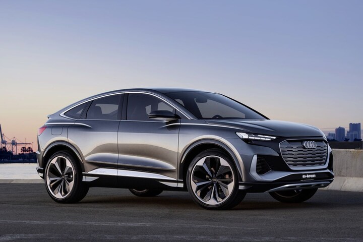 Audi Q4 Sportback e-tron Concept